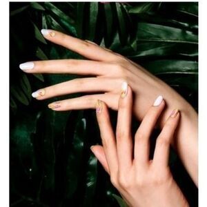 As It Ferns Out nail strip-Color Street